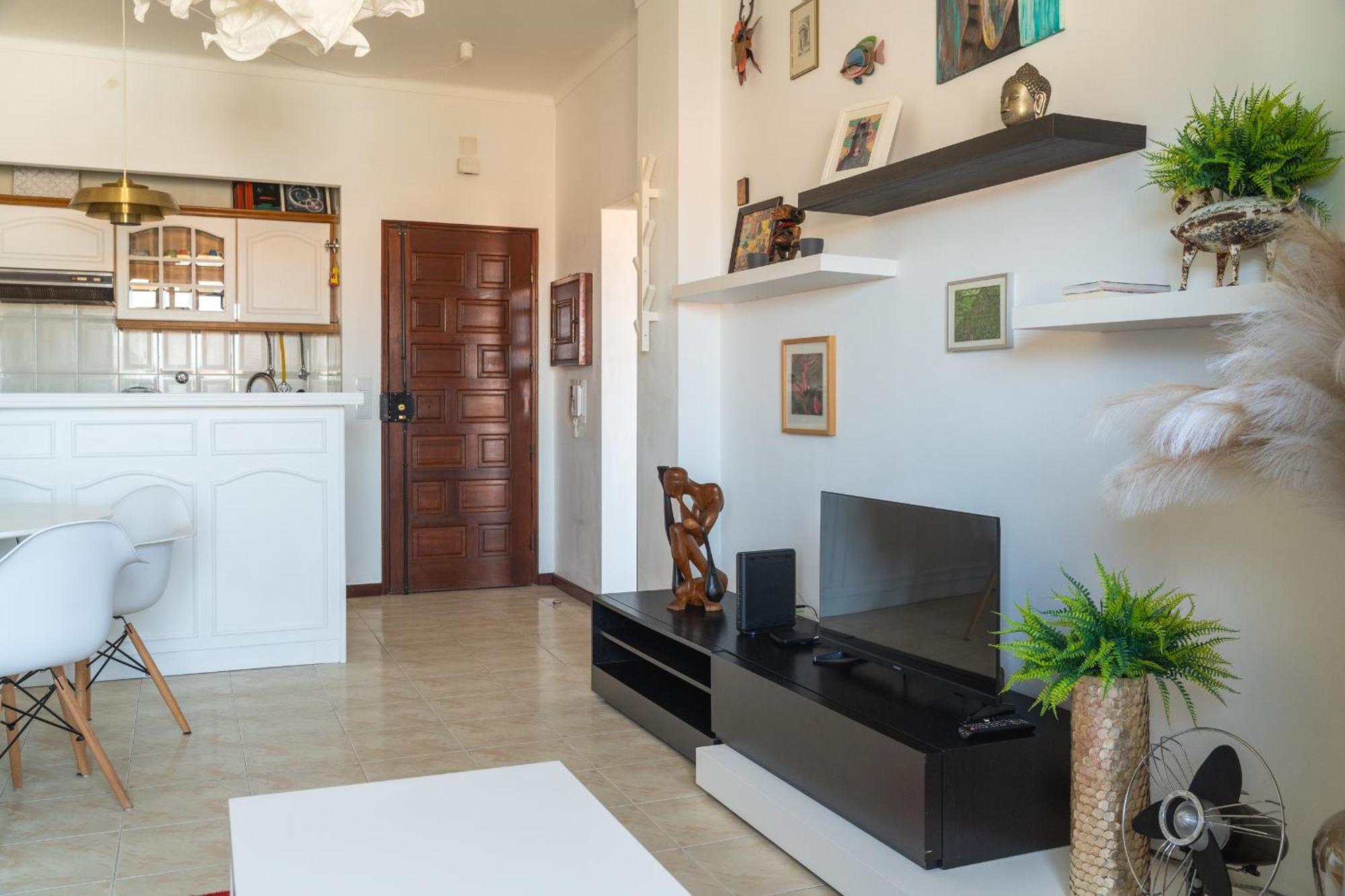 Sea View & Sundown, 150M From The Beach And Surf Spots Costa da Caparica Exterior foto
