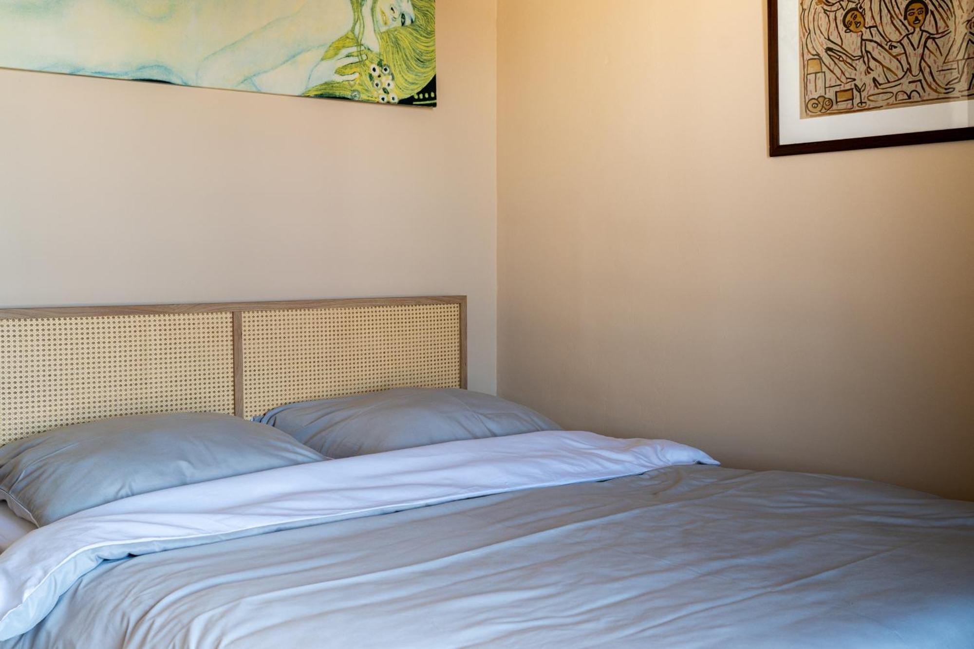 Sea View & Sundown, 150M From The Beach And Surf Spots Costa da Caparica Exterior foto